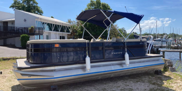 Pontoon and tri toon boats rentals Destin Crab Island FL